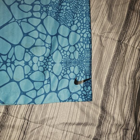 Nike Blue Patterned Men's Shorts - Picture 2 of 10